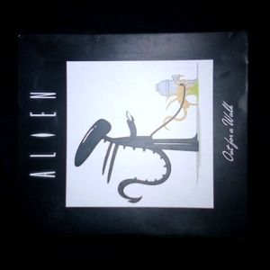 New Loot Crate Alien Out for A Walk Jo3bot Artist Series Collectible Figure